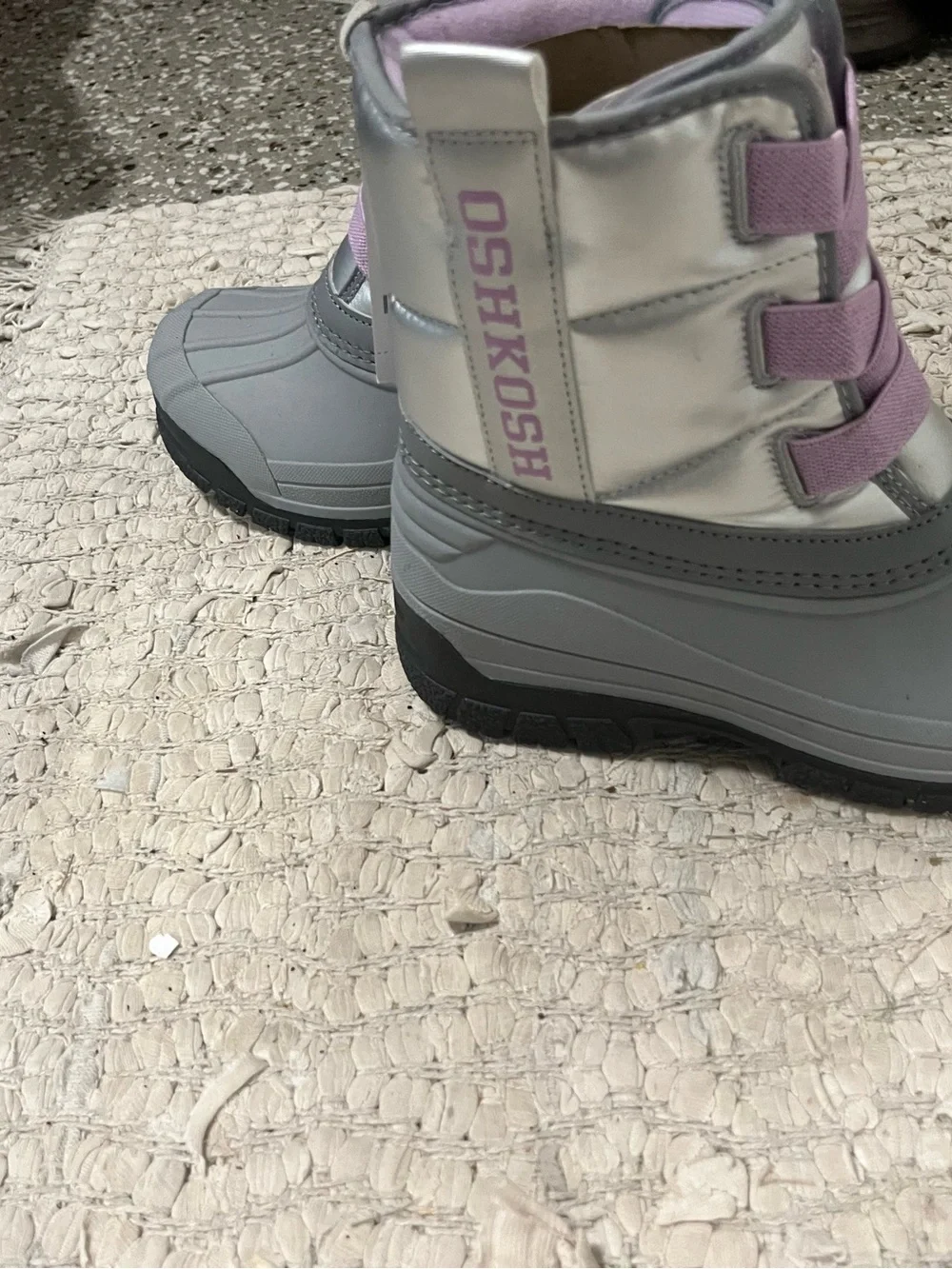 OshKosh B'gosh Gray Boots with Lavender Laces